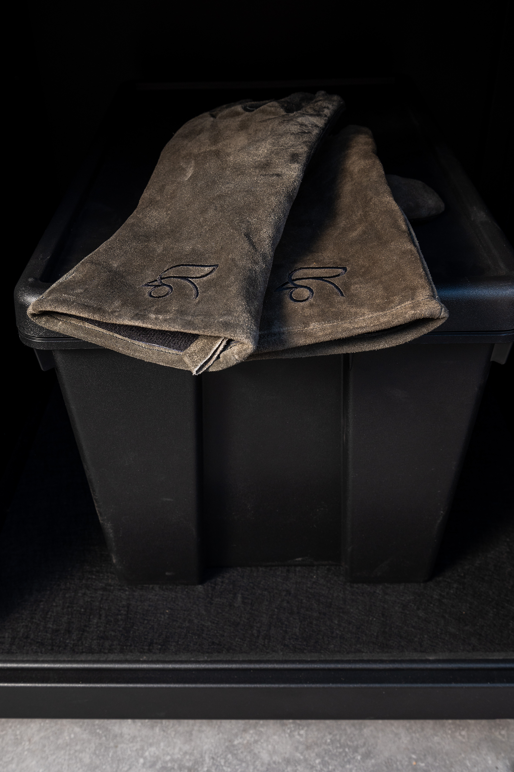 Storage box 62L