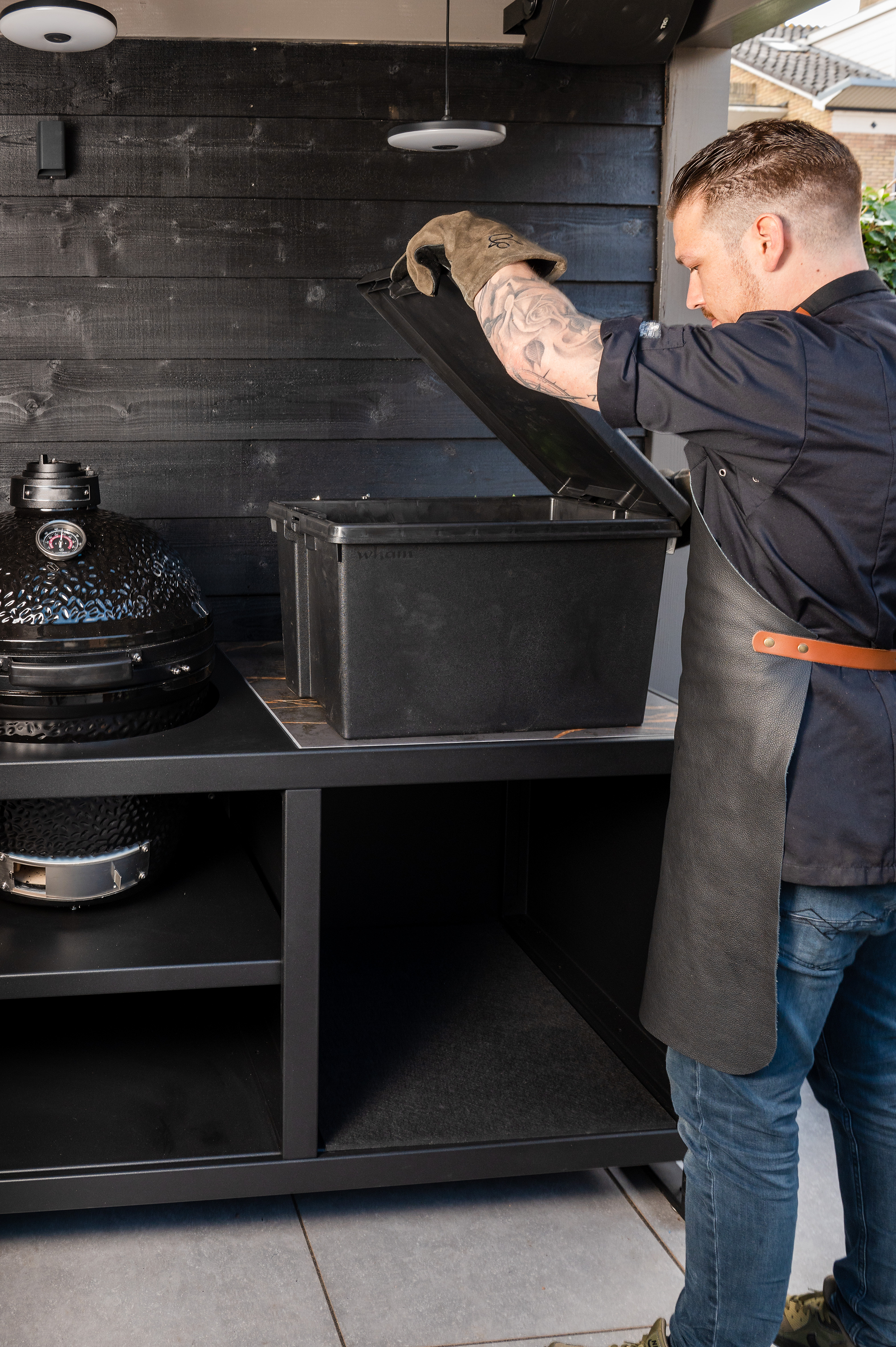 Apron Black